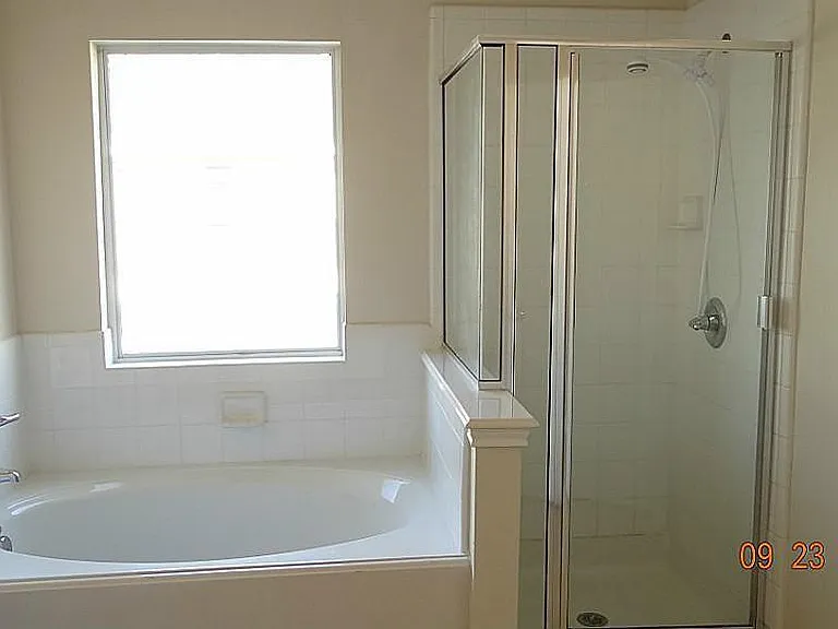 8007 Montague Manor Ln — Photo 7