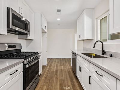 579 W Mayberry Ave, Hemet, CA, 92543
