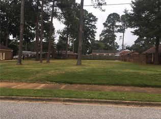 3026 Pinehill Rd, Montgomery, AL 36109