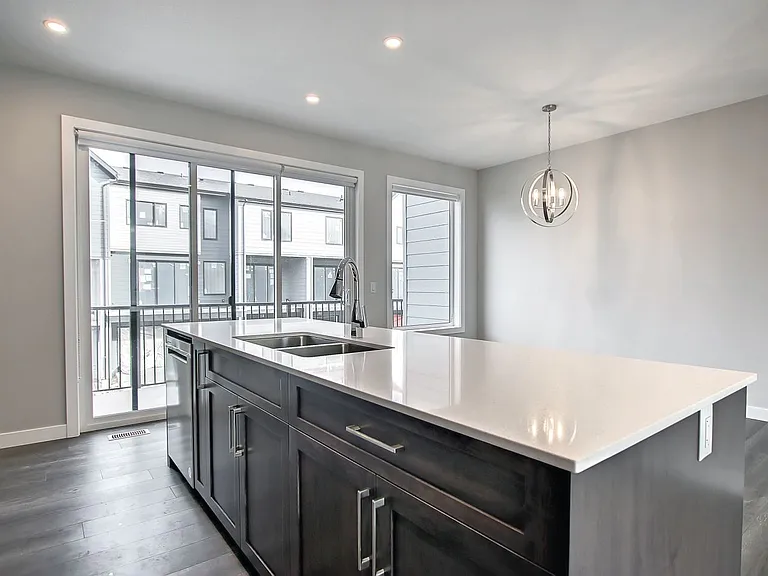 309 Evanscrest Sq NW — Photo 5