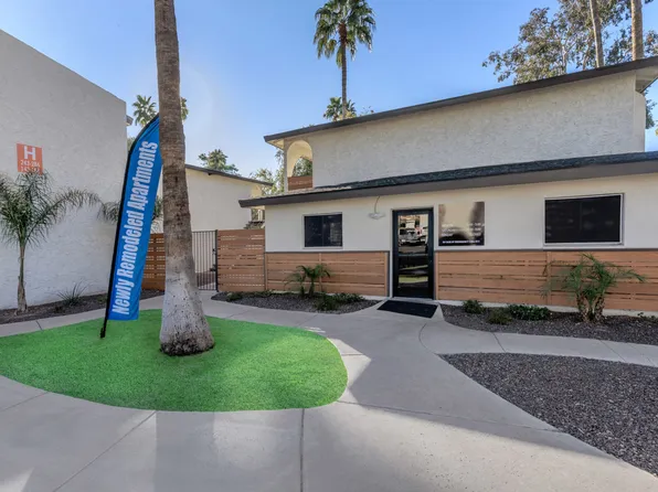 Lumina on 19th Apartments