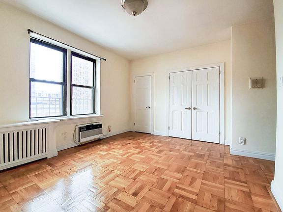 5th image of 350 E 58th St APT 3B