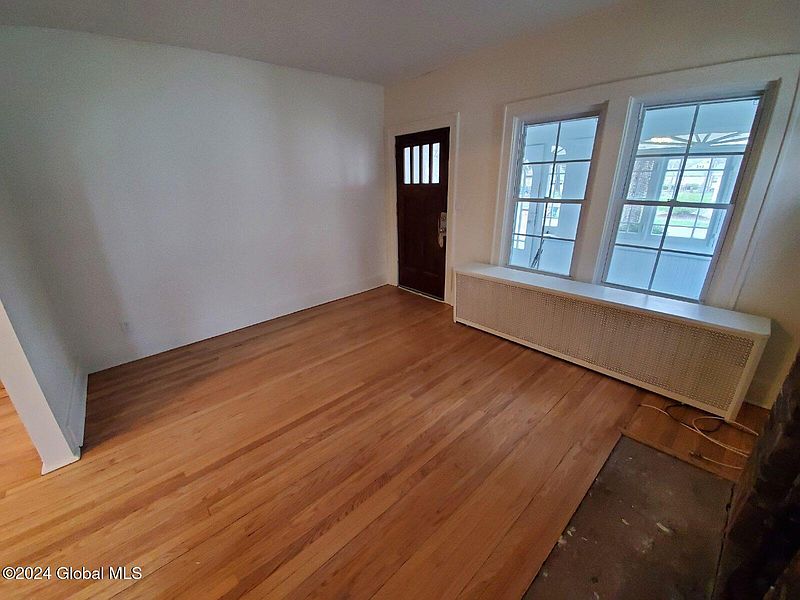 5th image of 20 Lincoln Avenue