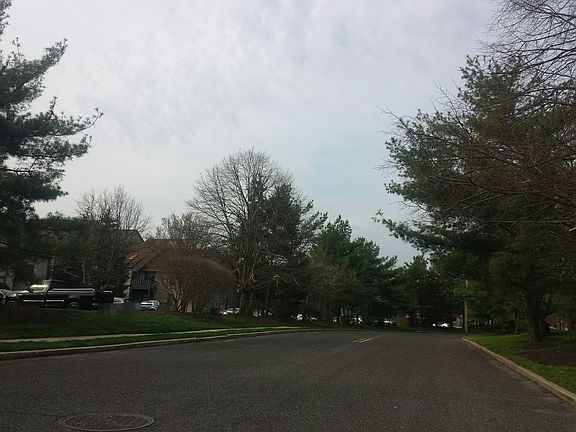 5th image of 5515 Aberdeen Dr