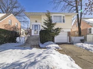 143 Wellington Rd, Elmont, NY 11003