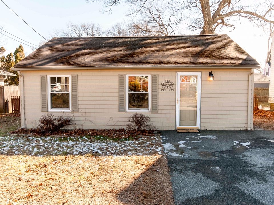 For Sale: 840 Church Ave, Warwick, RI 02889