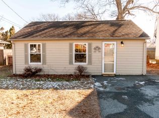 840 Church Ave, Warwick, RI 02889