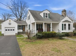 214 W High St, Milford, PA 18337