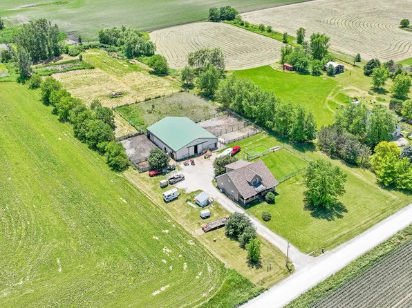 1786 N 44th Rd, Leland, IL 60531