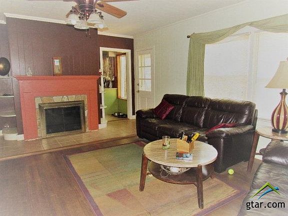 3rd image of 1003 Swanson Dr