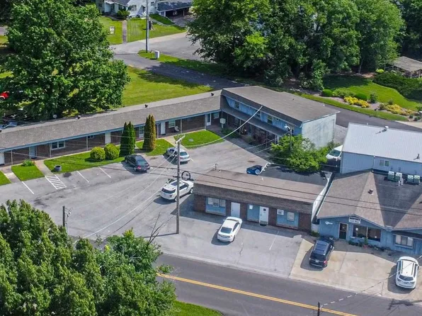 904 Coldwater Rd, Murray, KY 42071