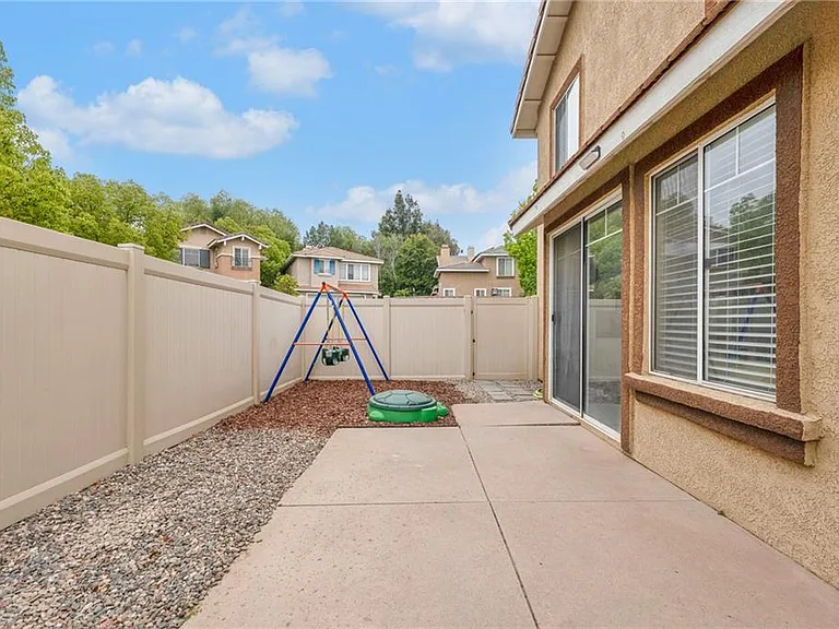27626 Morning Glory Pl — Photo 35