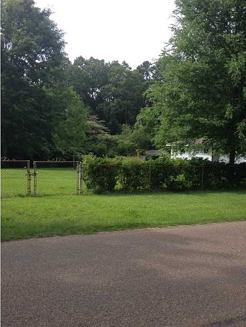 2nd image of 273 Lake Dockery Dr #2