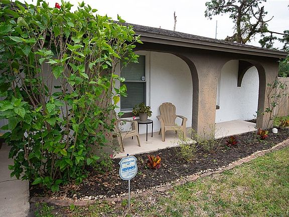 2nd image of 2622 Tierra Cir