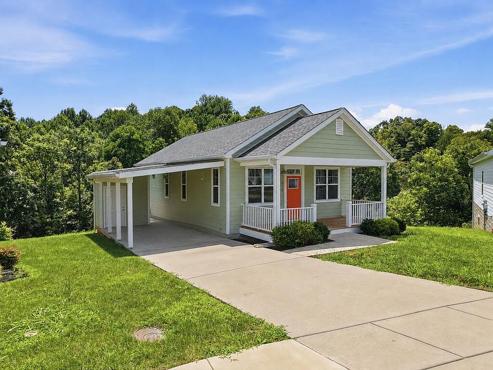1st image of 334 Hemlock Cir