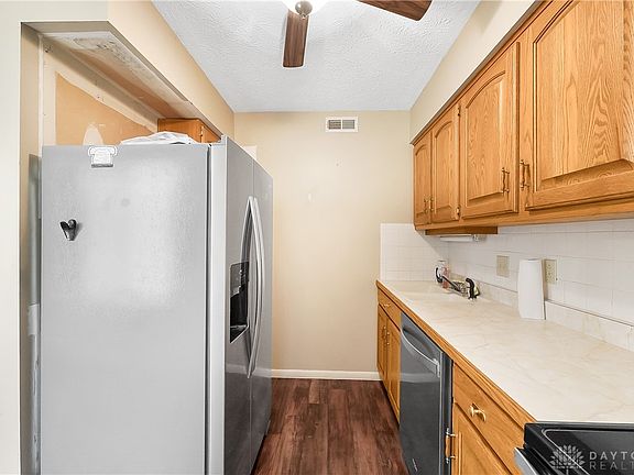 3rd image of 7815 N Main St Unit 10