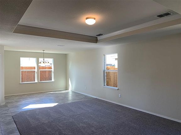4th image of 1005 Norias Dr