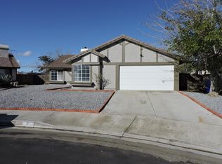14230 Petaluma Ct, Victorville, CA 92392