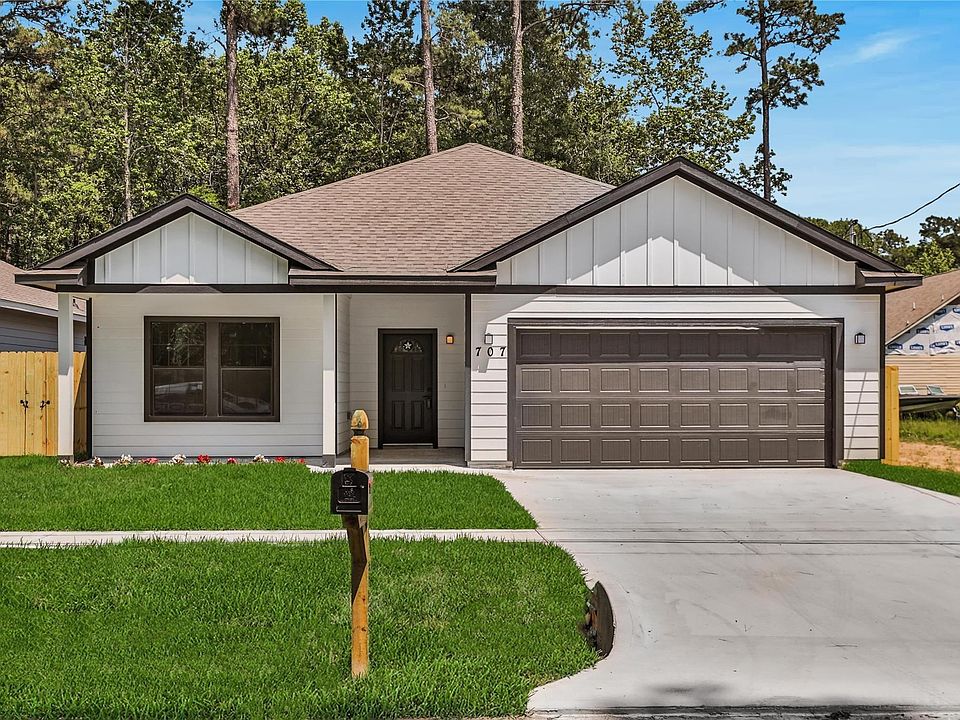 1st image of 707 Magnolia Point Dr