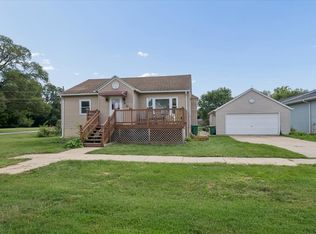 802 Vine St, Lockport, IL 60441
