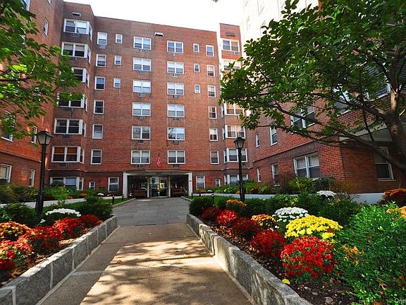 2nd image of 120 E Hartsdale Ave APT 7H