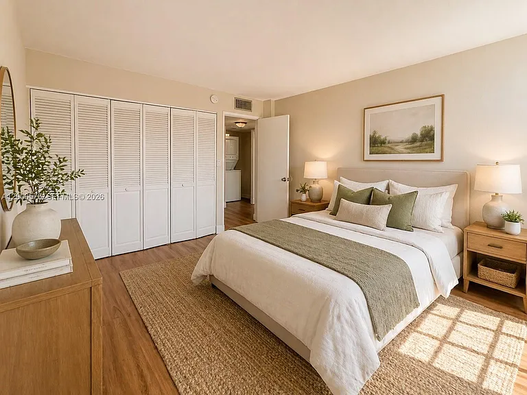 8870 Fontainebleau Blvd #409 — Photo 25