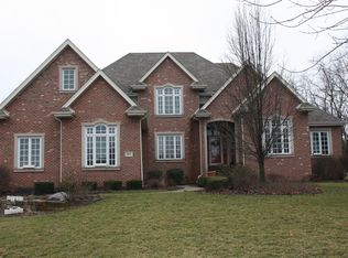 562E Aberdeen Rd, Frankfort, IL 60423