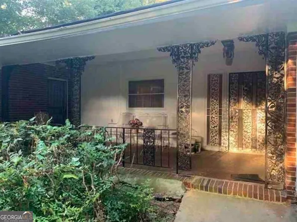 820 Venetta Pl NW, Atlanta, GA 30318