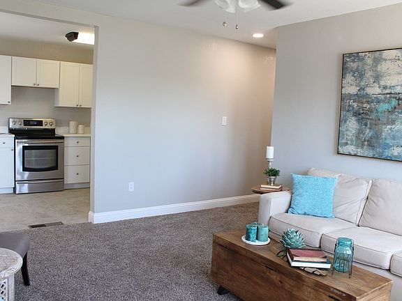 3rd image of 3602 Thomason Dr