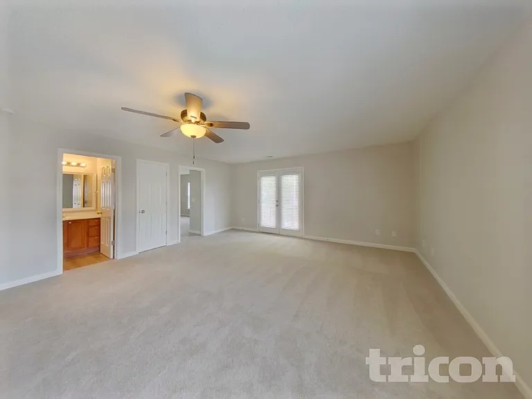 164 Pacific Ave — Photo 18