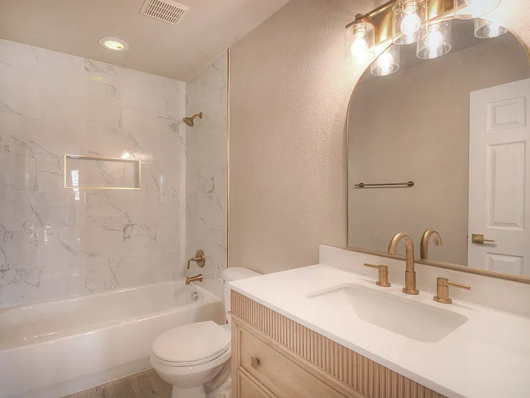 11578 Black Maple Ln — Photo 10