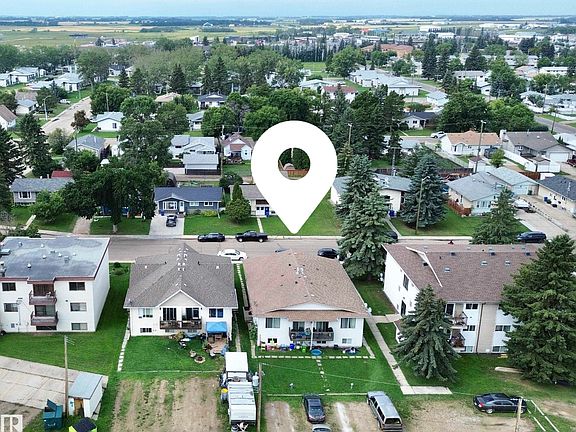 4th image of 3807 52nd St
