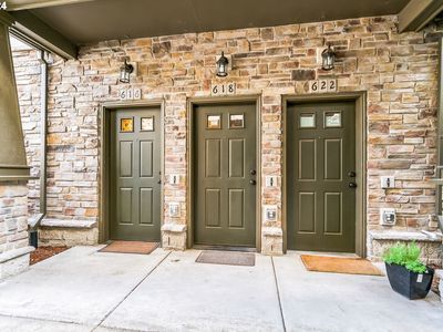 618 NE Roydon Ln, Hillsboro, OR, 97006