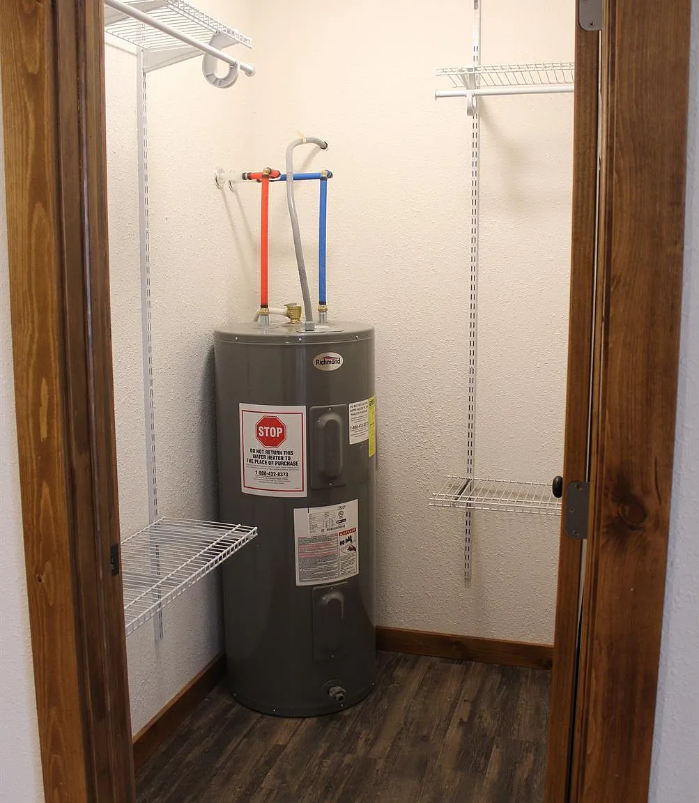 1 bed, $725 — Photo 2