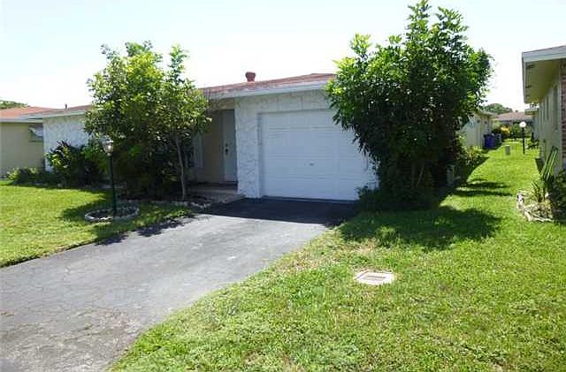 1st image of 1050 NW 49th St
