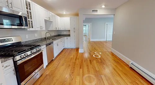 11 Beacon St #1 Photo 1