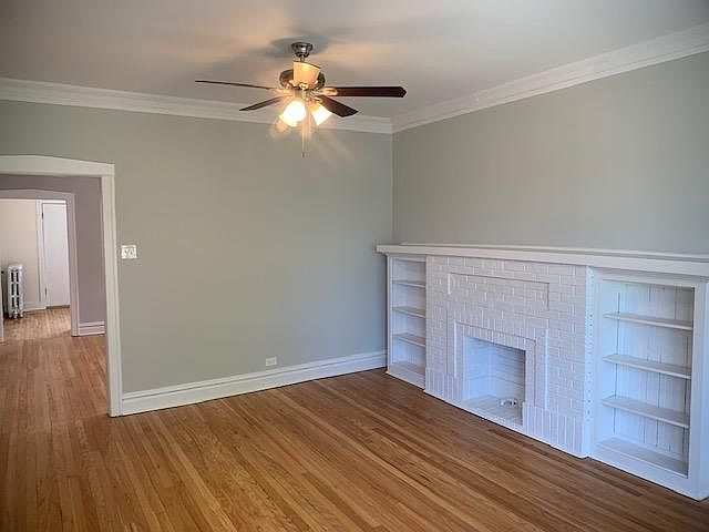 1st image of 3550 N Leavitt St #3