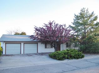 328 Arnold Dr, Aztec, NM 87410