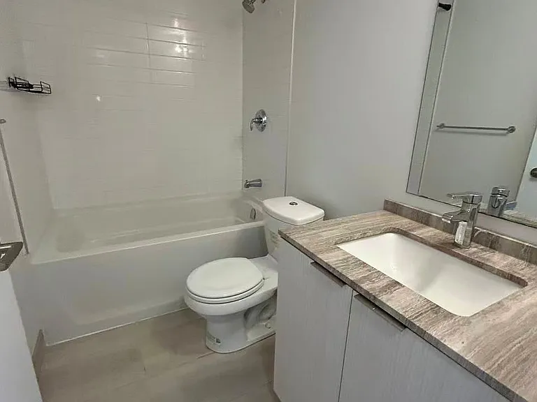 11 Wellesley St W #4005 — Photo 7