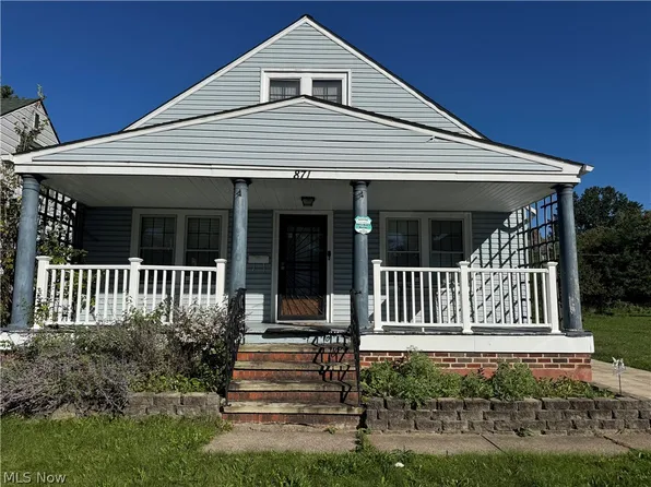871 Lecona Dr, Cleveland Heights, OH 44121