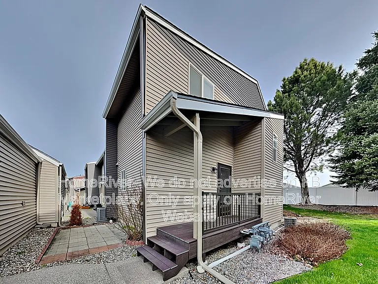 23017 E Colt Ln — Photo 4