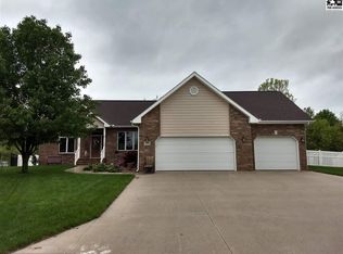 1100 Forest Ct, McPherson, KS 67460