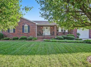 1703 Hanover Ct, High Point, NC 27265