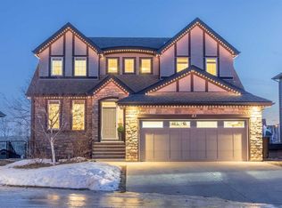 43 N Ranchers Cres, Okotoks, AB T1S0K5