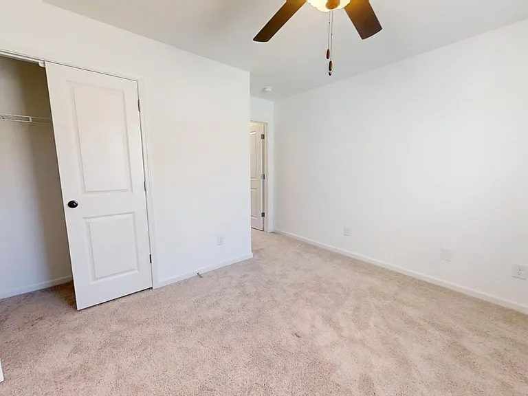 138 Northern Flicker Dr — Photo 3