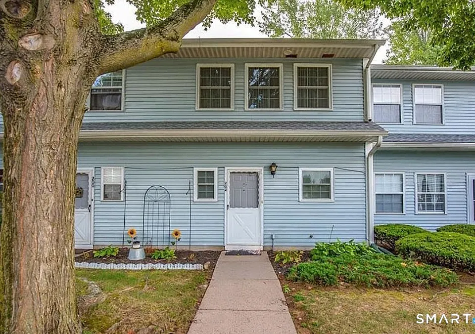 202 Misty Meadow Ln #202