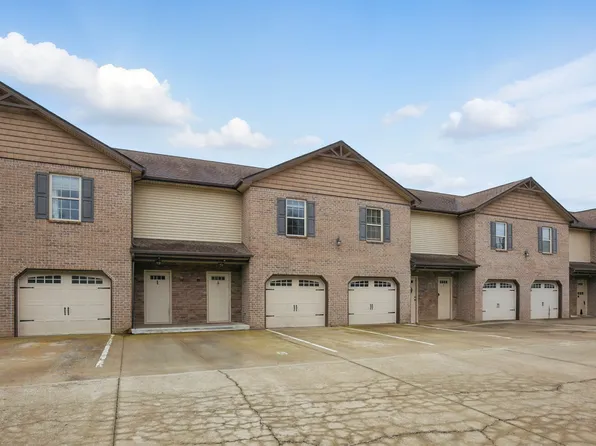 850 Tracy Ln APT 10, Clarksville, TN 37040