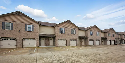 850 Tracy Ln #10 Photo 1