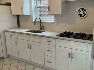 75-09 Penelope Ave FLOOR 2, Middle Village, NY 11379