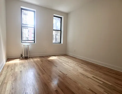 Rented by Sovereign Associates | media 10